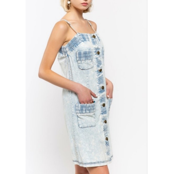 🆕🌿DENIM BOUTIQUE DRESS🌿 - Picture 4 of 9